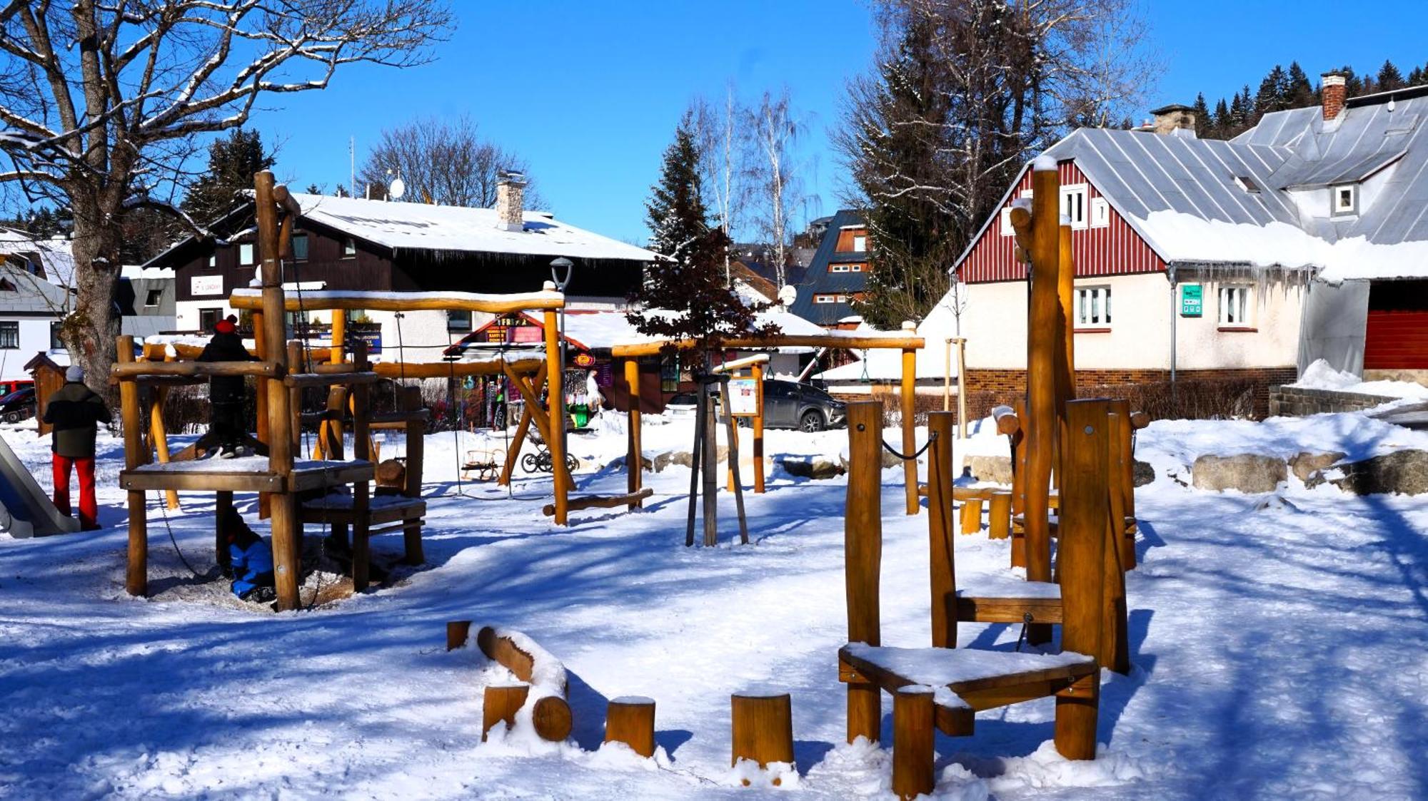 Tiche Anenske Apartmany S Hotelovym Servisem, S Kvalitni Bufetovou Snidani A S Exklusivnim Saunovym Wellness Grotta Spa - By Relax Harrachov Eksteriør billede